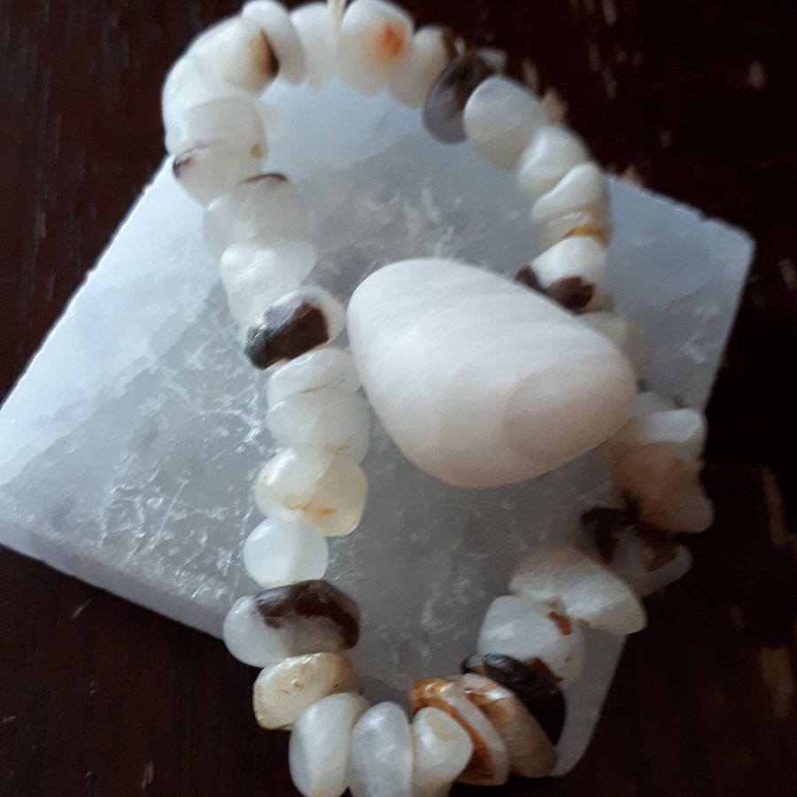 Cryolite stone and bracelet